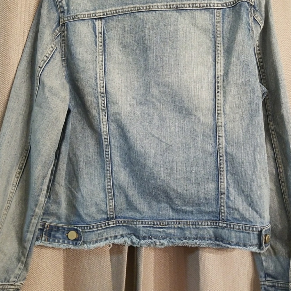 Denim jacket - Picture 6 of 8